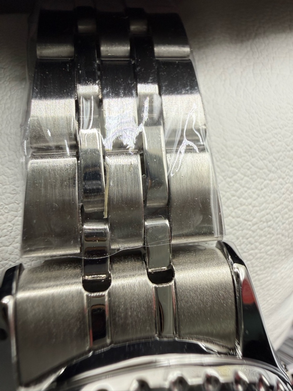 Invicta Silver Stainless Steel Watch with Pink Dial and Crystal Bezel - Picture 5 of 10